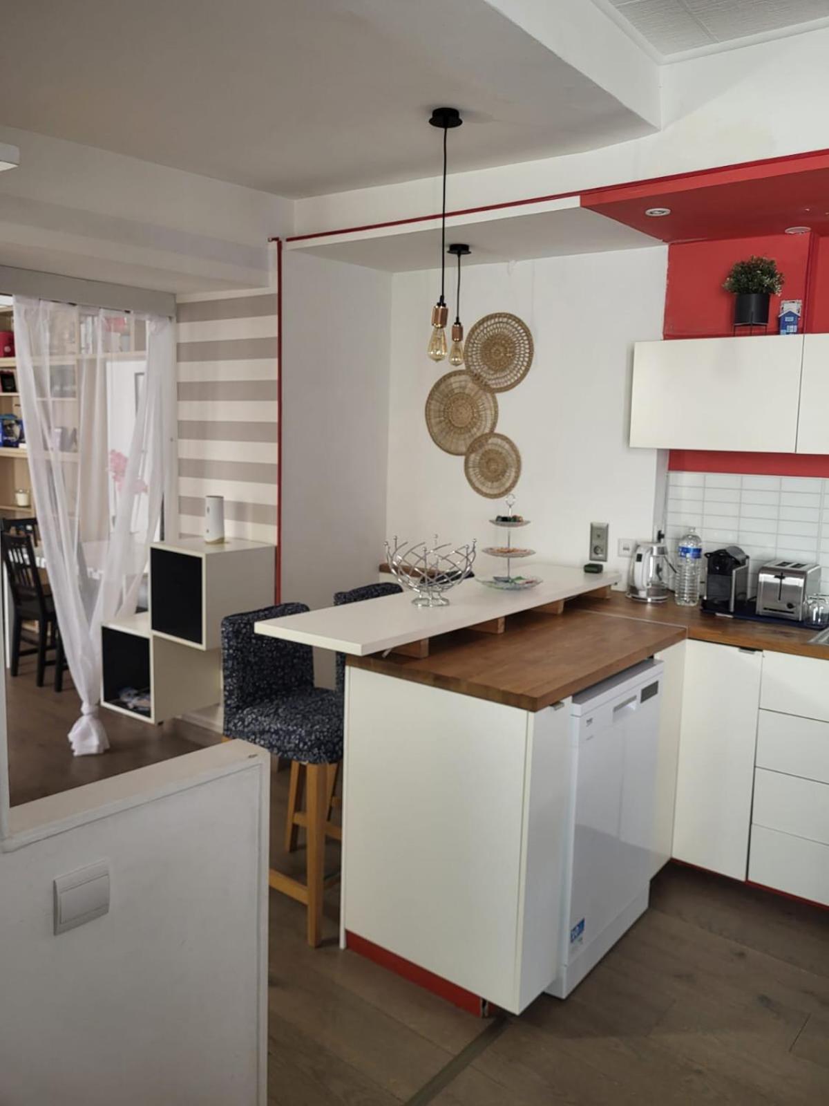 Spacious Town House With Balcony Montagnac  Exterior foto