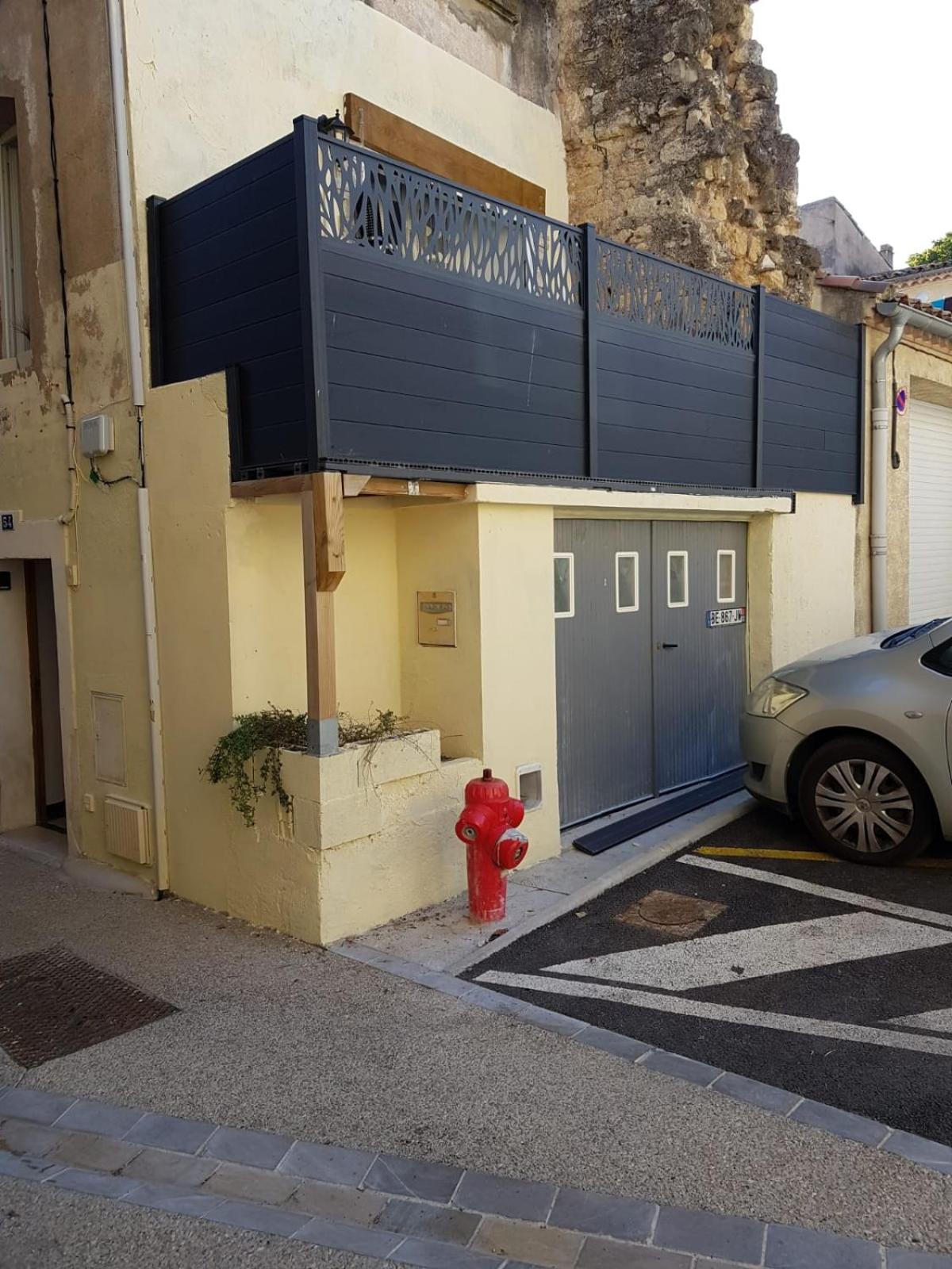 Spacious Town House With Balcony Montagnac  Exterior foto